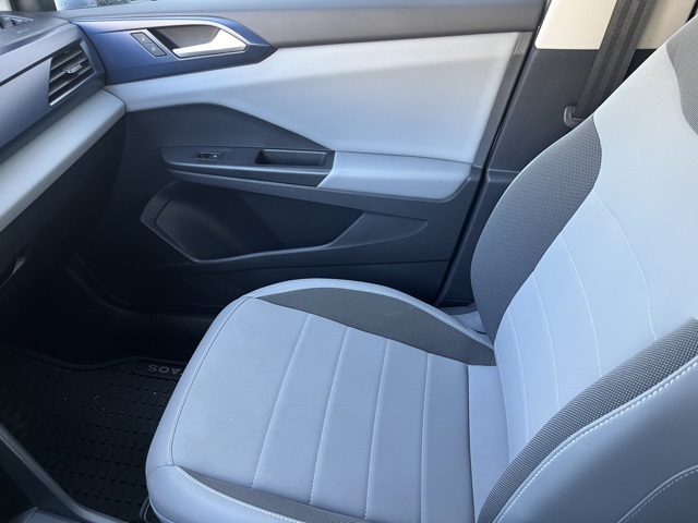2022 Volkswagen Taos SE photo 41