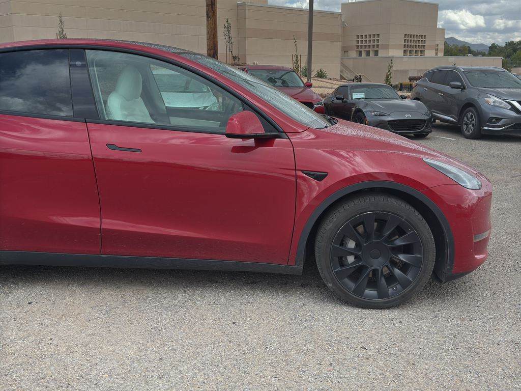 2021 Tesla Model Y Long Range photo 4