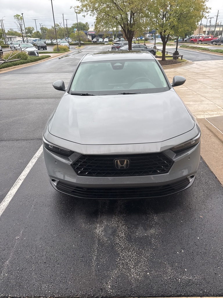 2024 Honda Accord Hybrid Touring photo 4