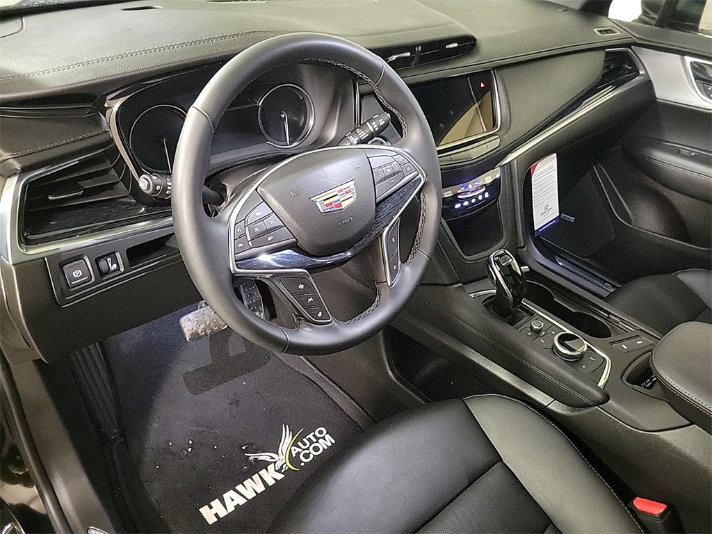 2025 CADILLAC XT5 - Image 13