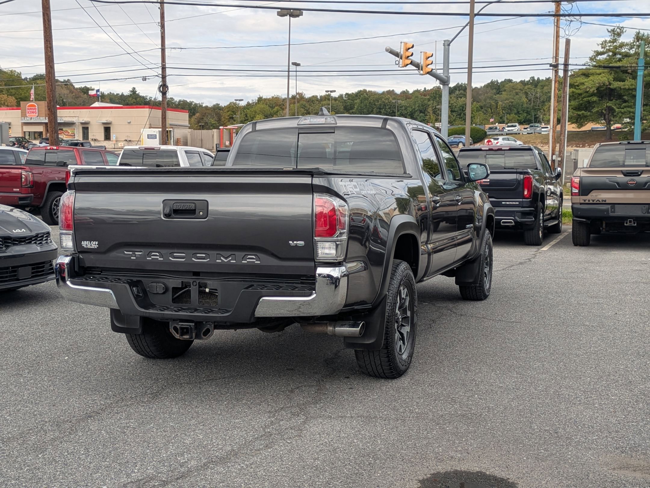 2020 Toyota Tacoma SR5 photo 4