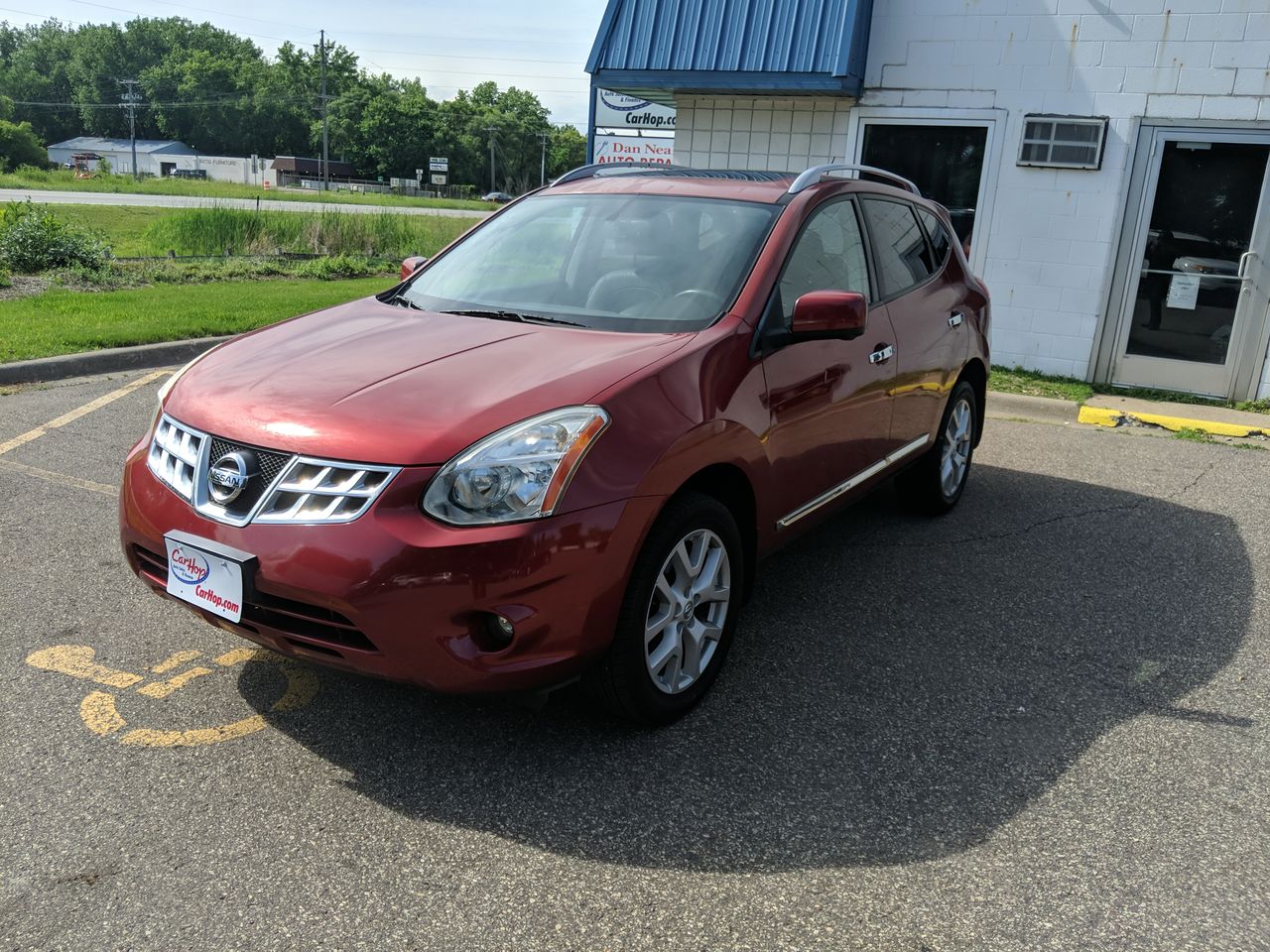 2012 Nissan Rogue S photo 3