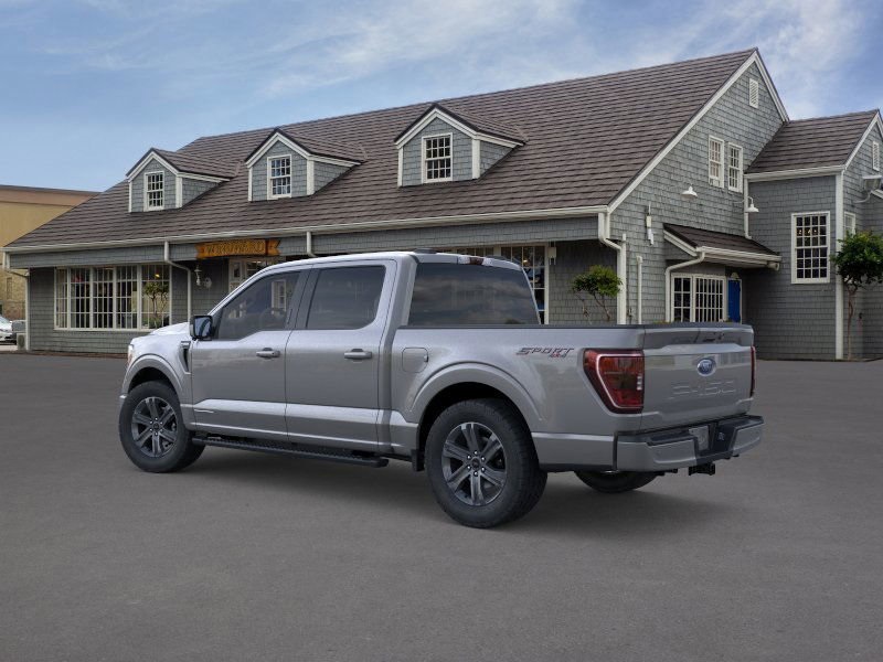 2023 Ford F-150 XLT photo 2