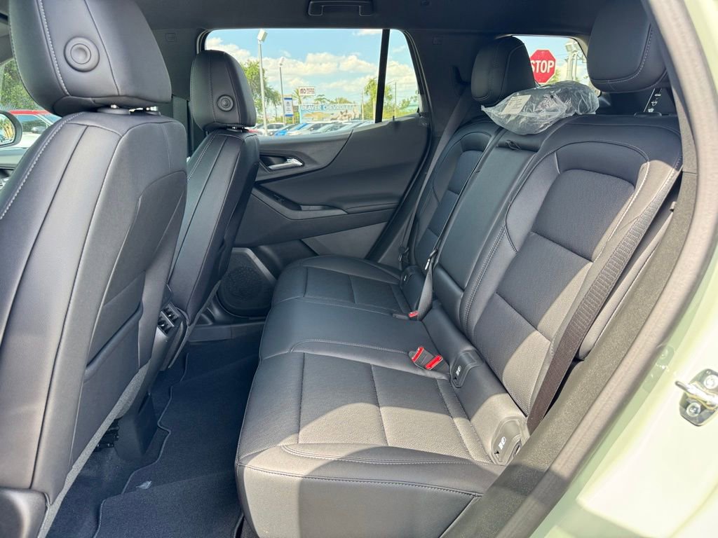 2026 Chevrolet Equinox LT photo 11