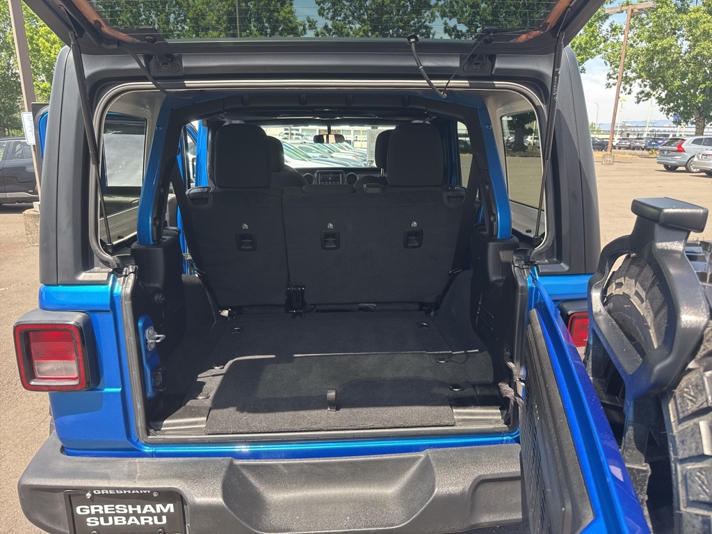 2022 Jeep Wrangler Unlimited Sport Willys photo 14