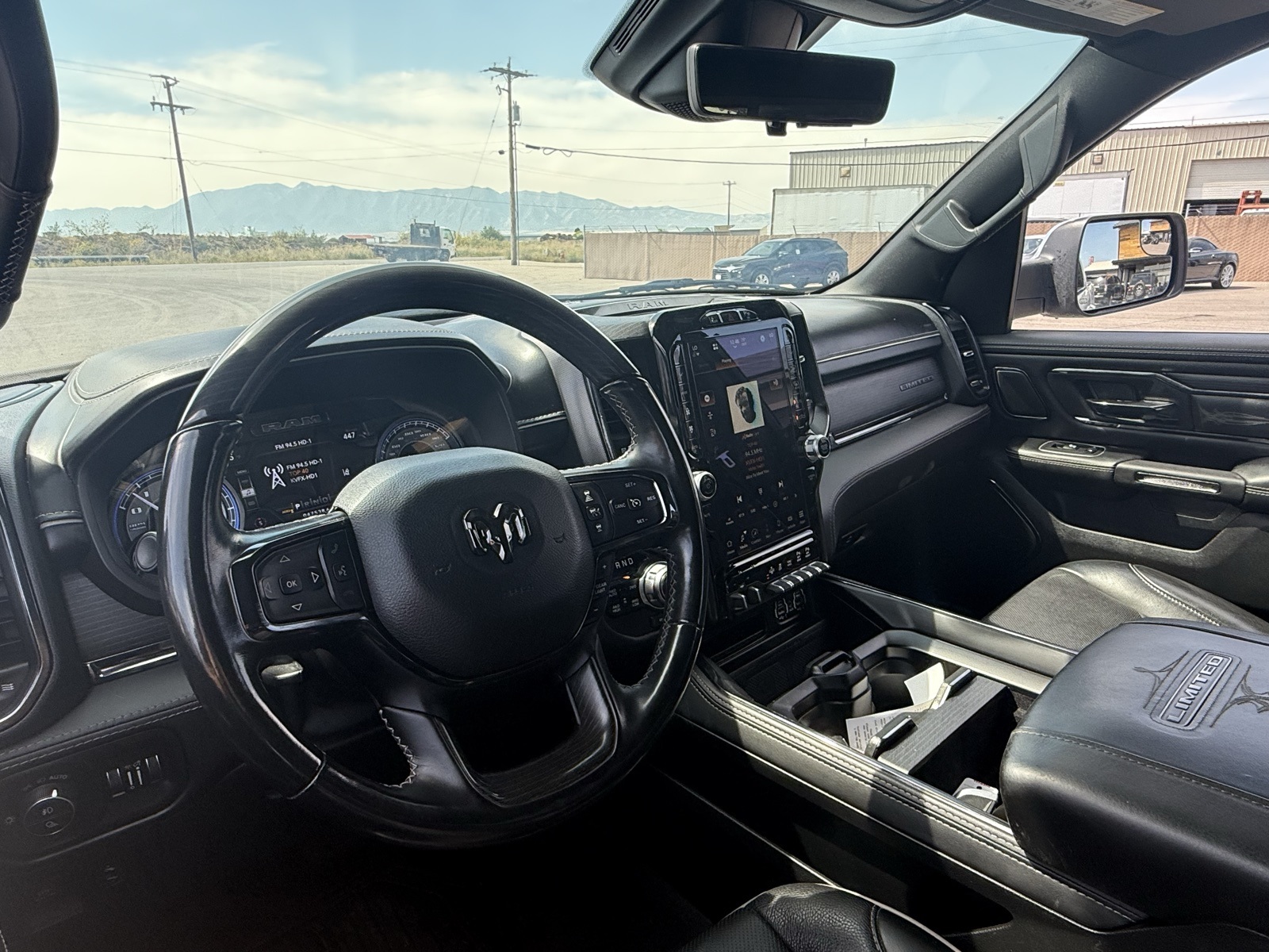 2022 Ram 1500 Limited photo 7