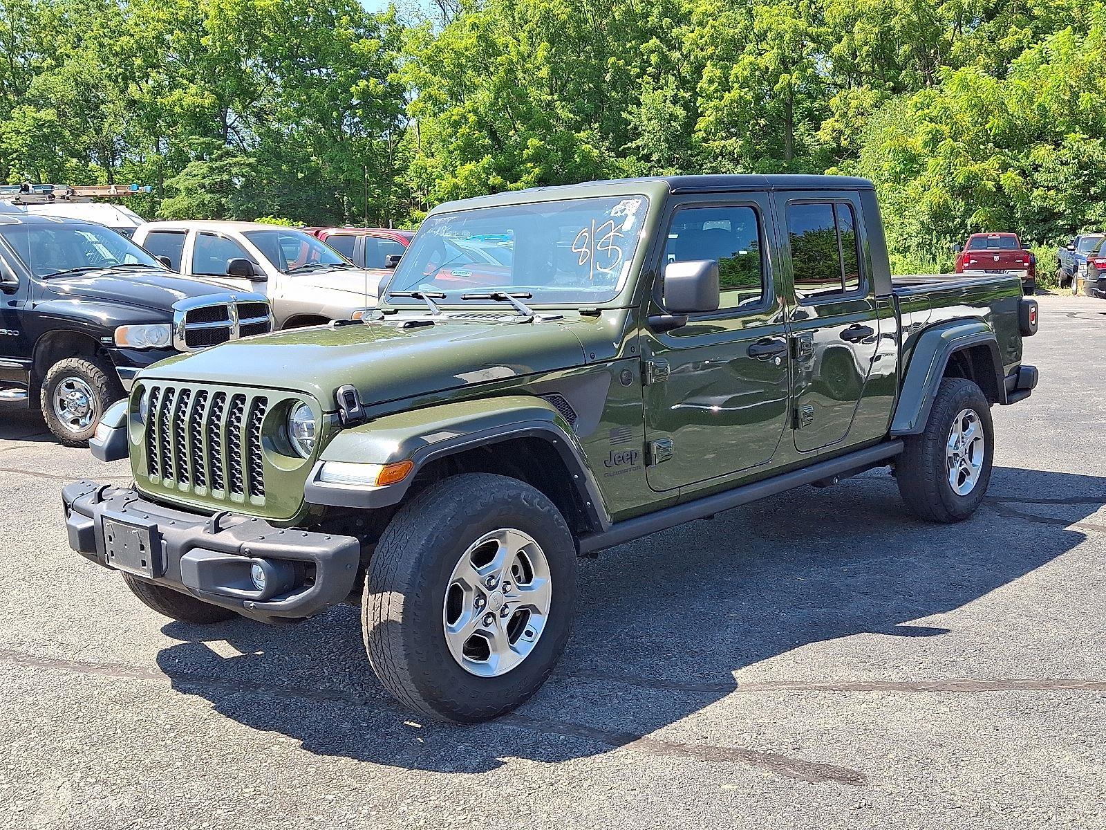 2021 Jeep Gladiator Freedom photo 3