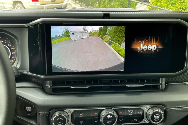 2025 Jeep Wrangler Rubicon photo 20