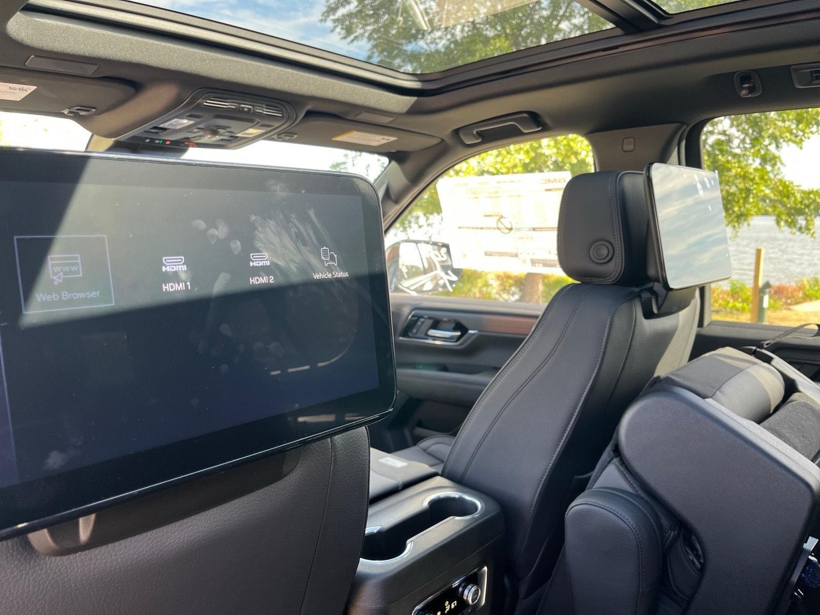 2025 Gmc Yukon XL Denali photo 10