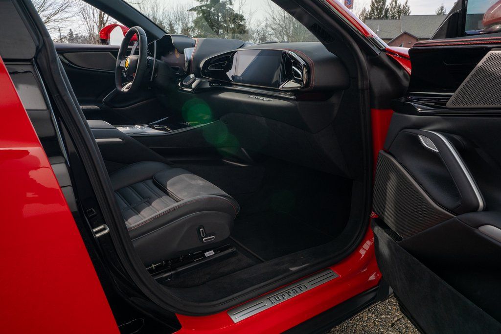 2024 Ferrari Purosangue photo 51