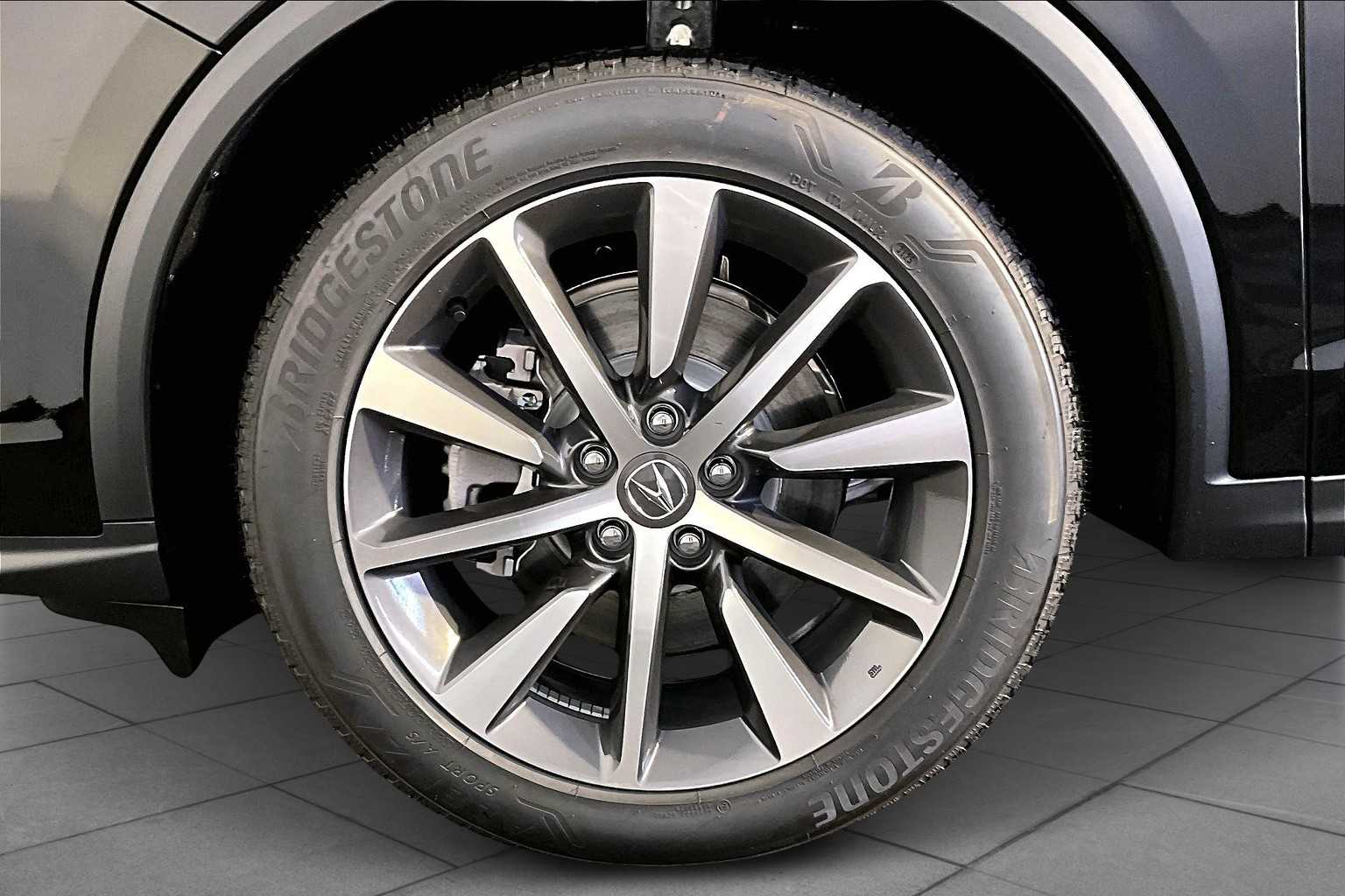 2026 Acura MDX SH-AWD Technology photo 13