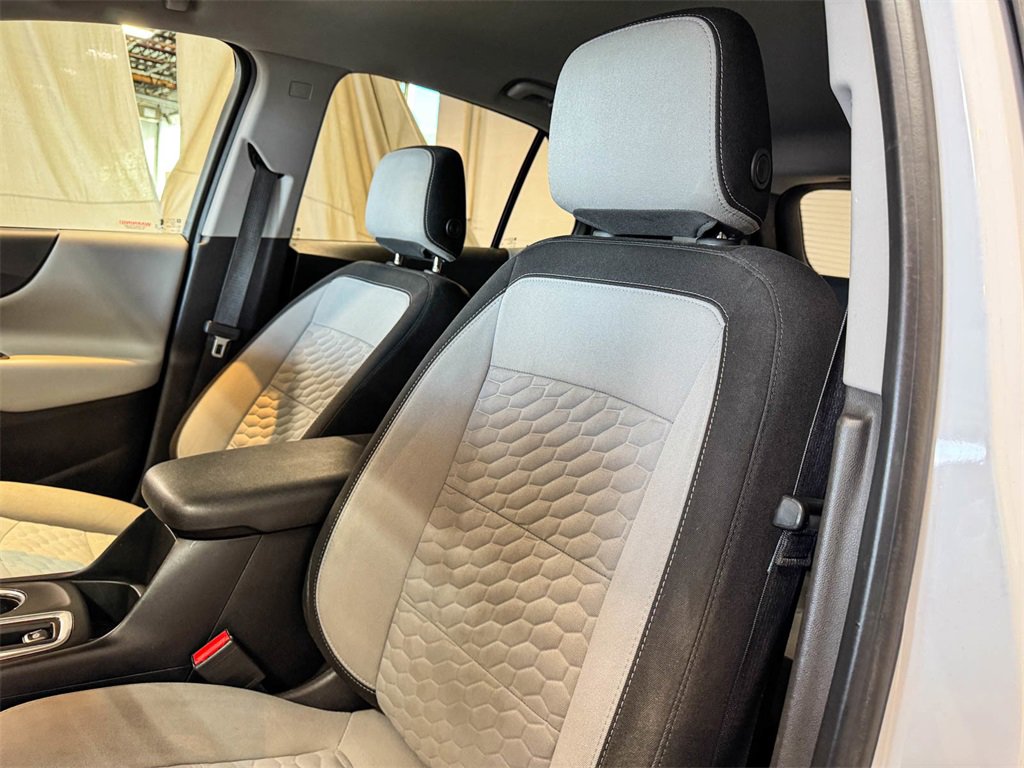 2019 Chevrolet Equinox LS photo 14