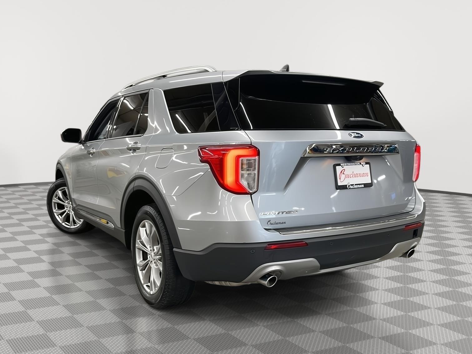 2023 Ford Explorer Limited photo 4