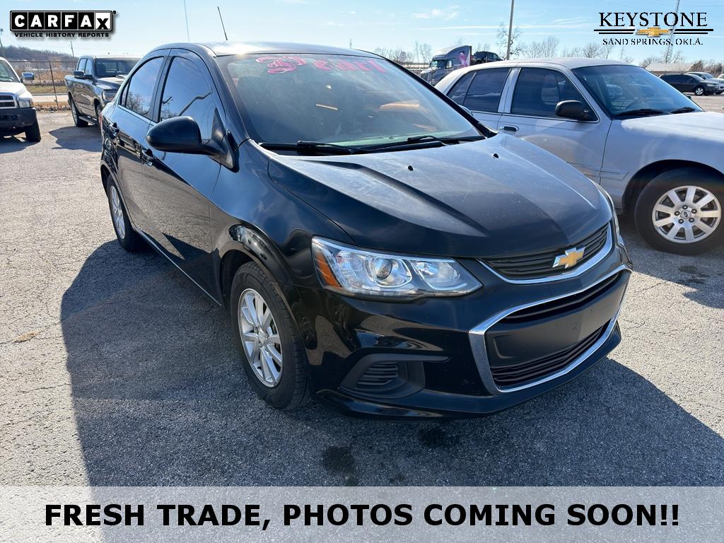 2020 Chevrolet Sonic LT's photo