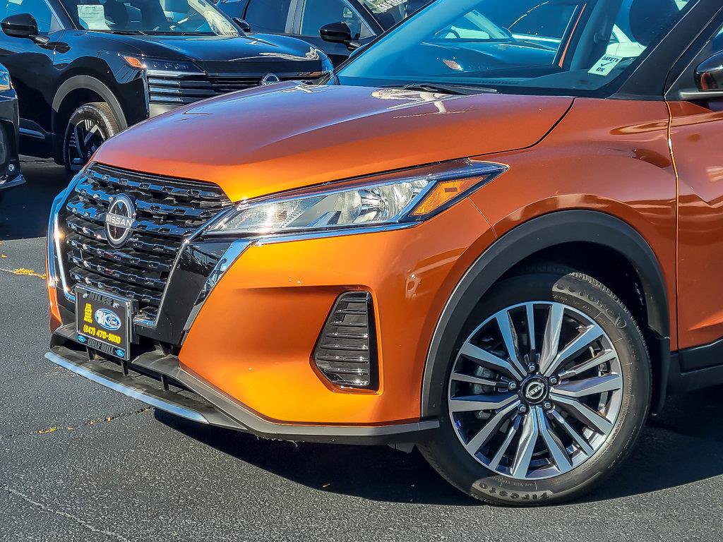 2023 NISSAN KICKS - Image 2