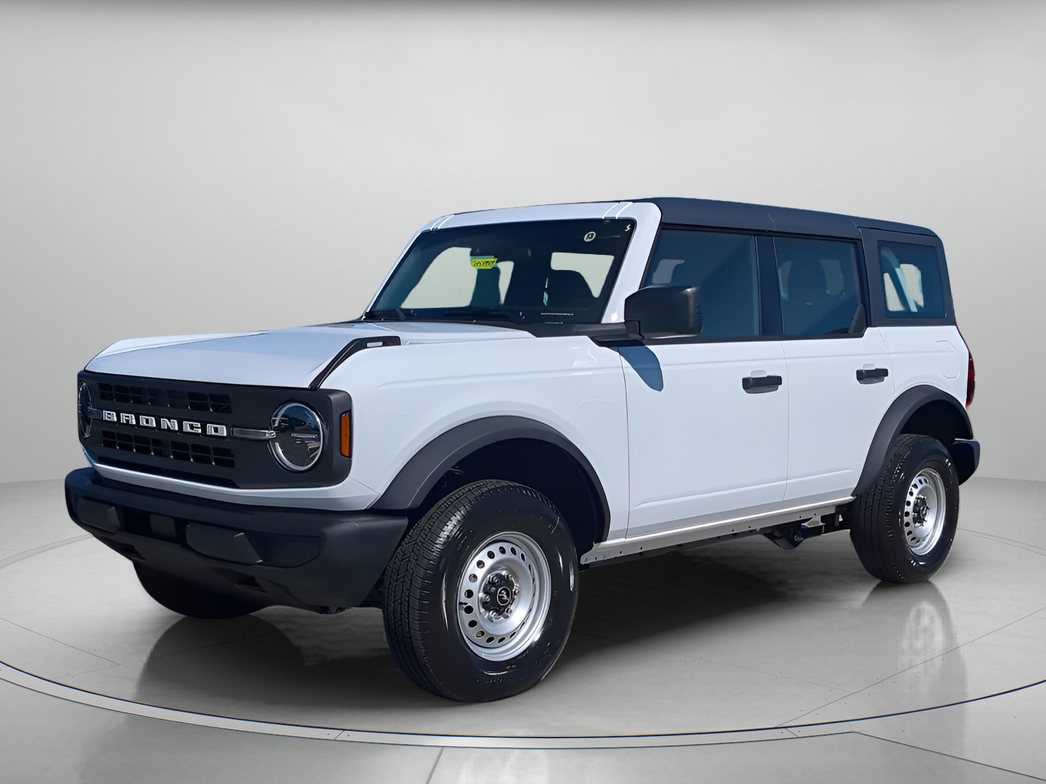 2025 Ford Bronco 4-Door Base's photo