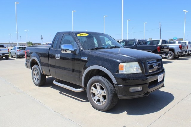 PRE-OWNED 2005 FORD F-150 FX4