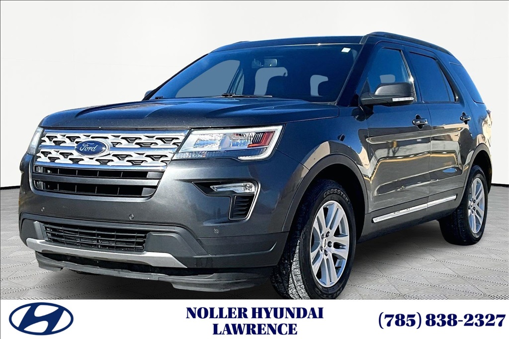 2019 Ford Explorer XLT's photo