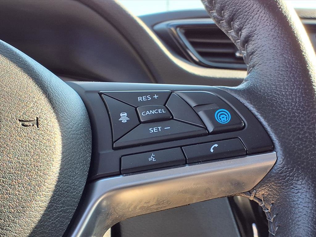 2019 Nissan Rogue SL photo 23