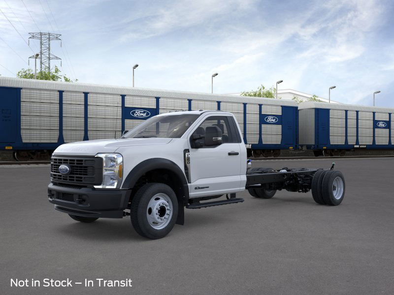 2026 Ford F-550 Super Duty Chassis Cab XL's photo