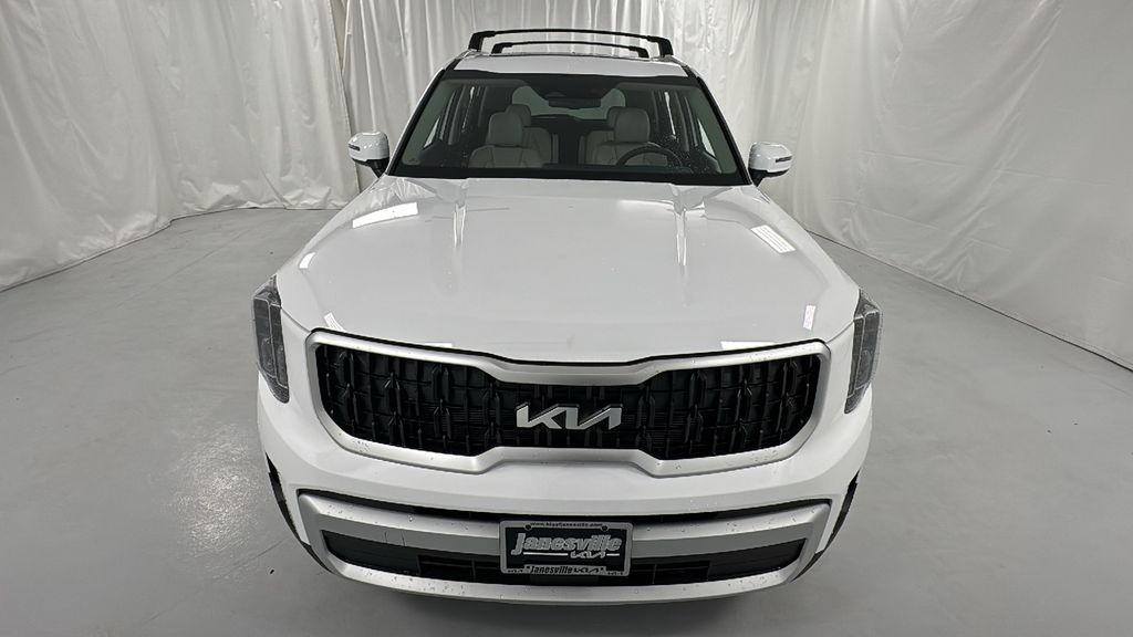 2025 Kia Telluride EX photo 8
