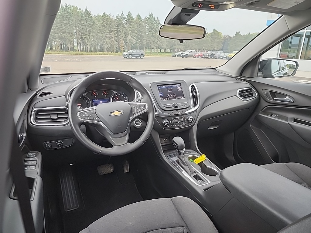 2022 Chevrolet Equinox LT photo 10