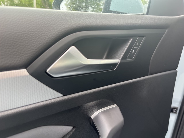 2026 Volkswagen Jetta SE photo 25
