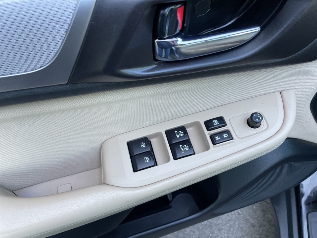 2016 Subaru Outback 2.5i Premium photo 10