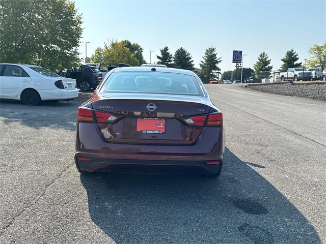 2024 Nissan Altima 2.5 SV photo 5