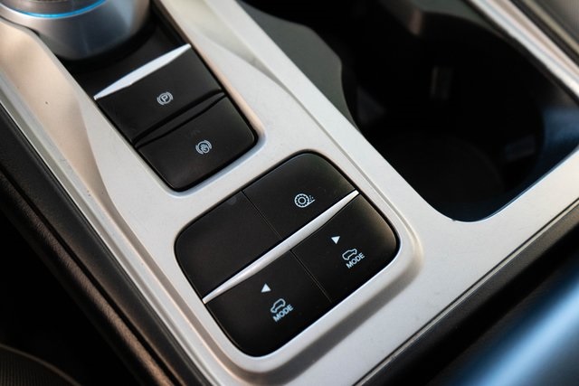 2022 Ford Explorer XLT photo 25