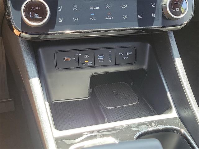 2025 Hyundai Santa Cruz Limited photo 14