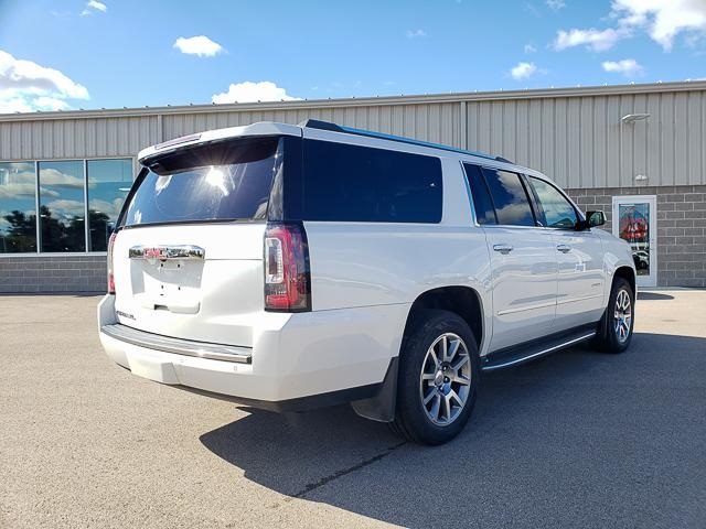 2020 Gmc Yukon XL Denali photo 3