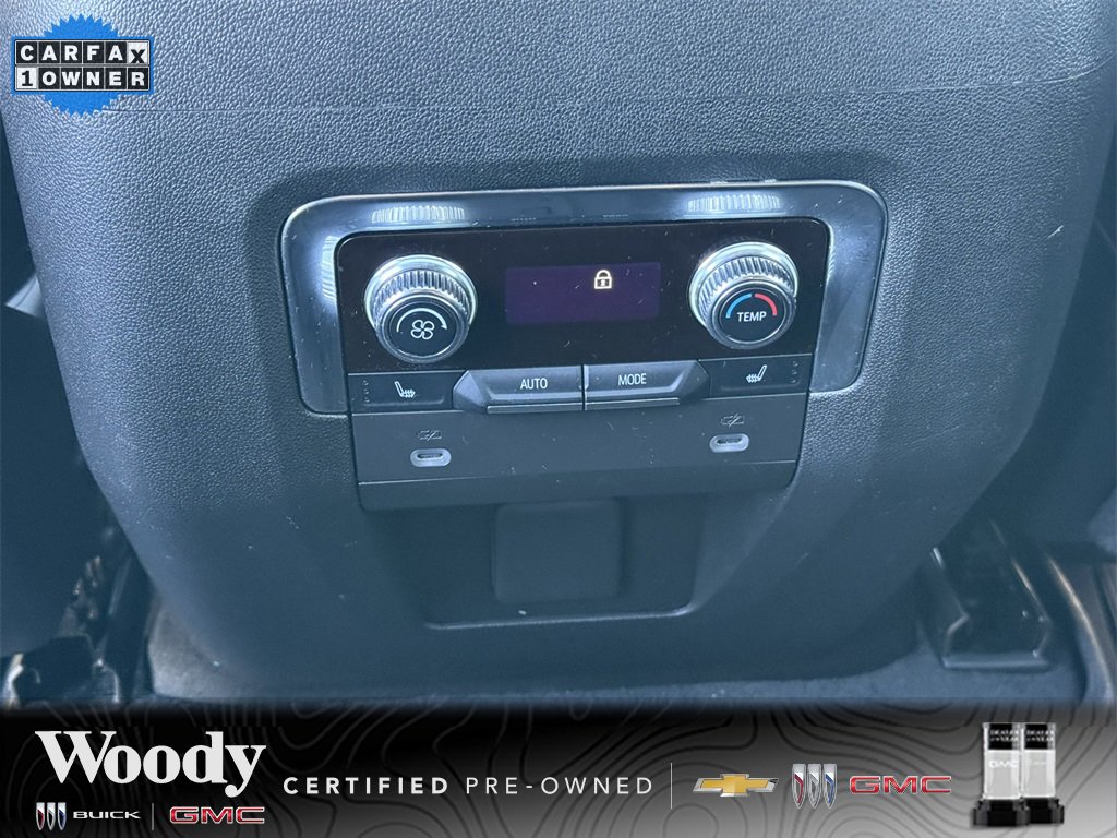 2022 GMC YUKON XL - Image 30