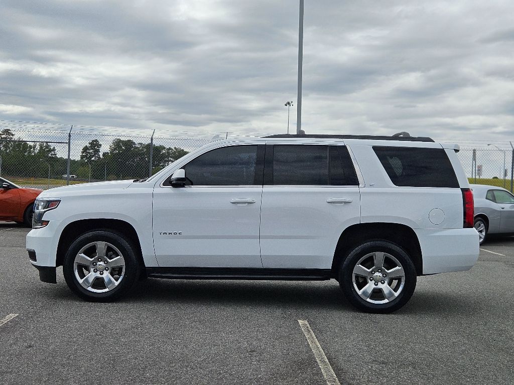 2019 Chevrolet Tahoe LT photo 4