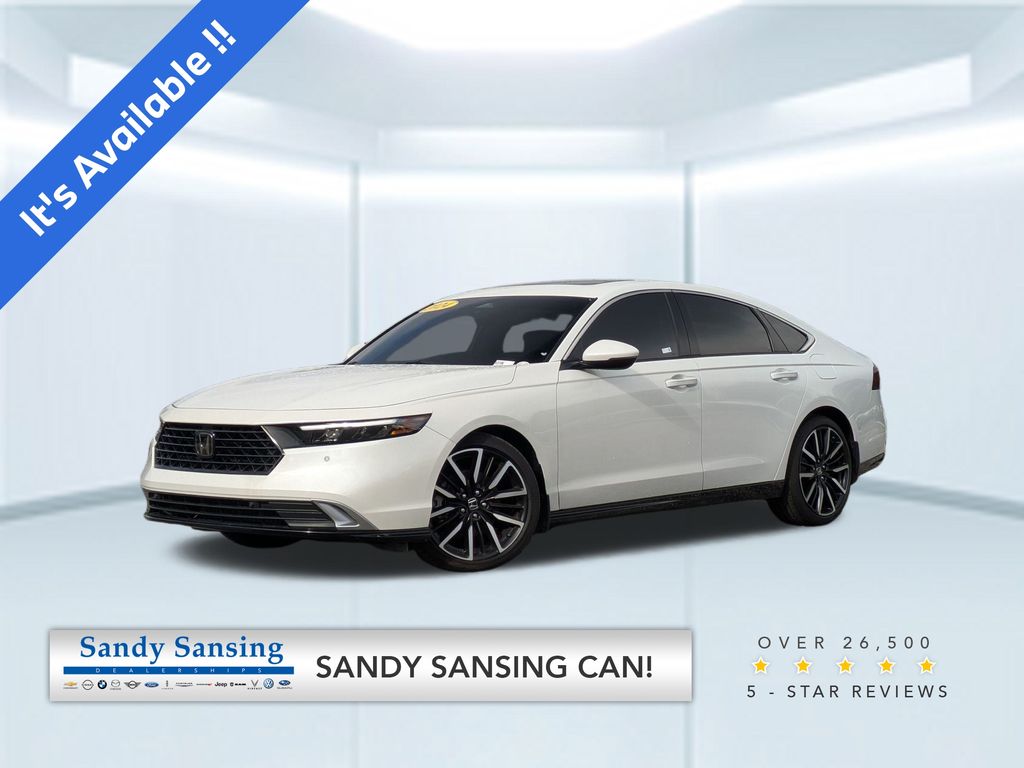 2024 Honda Accord Hybrid Touring's photo