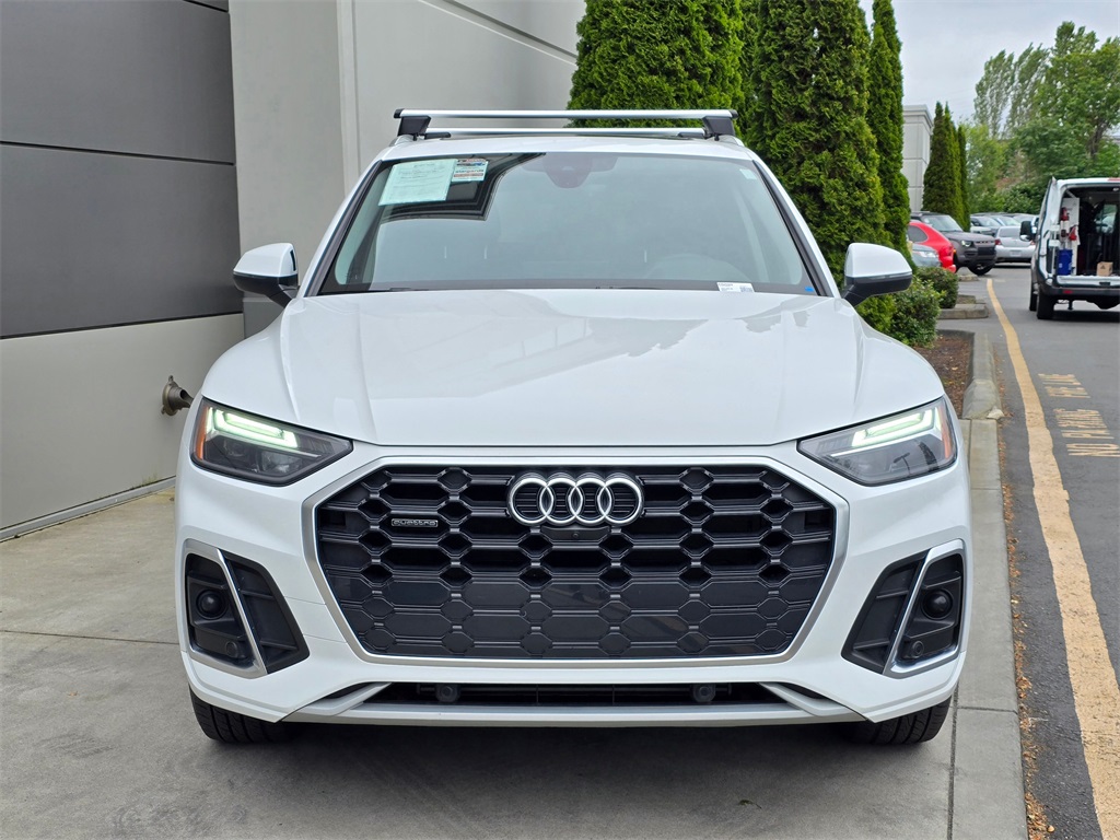 2024 Audi Q5 45 S line Premium Plus photo 3
