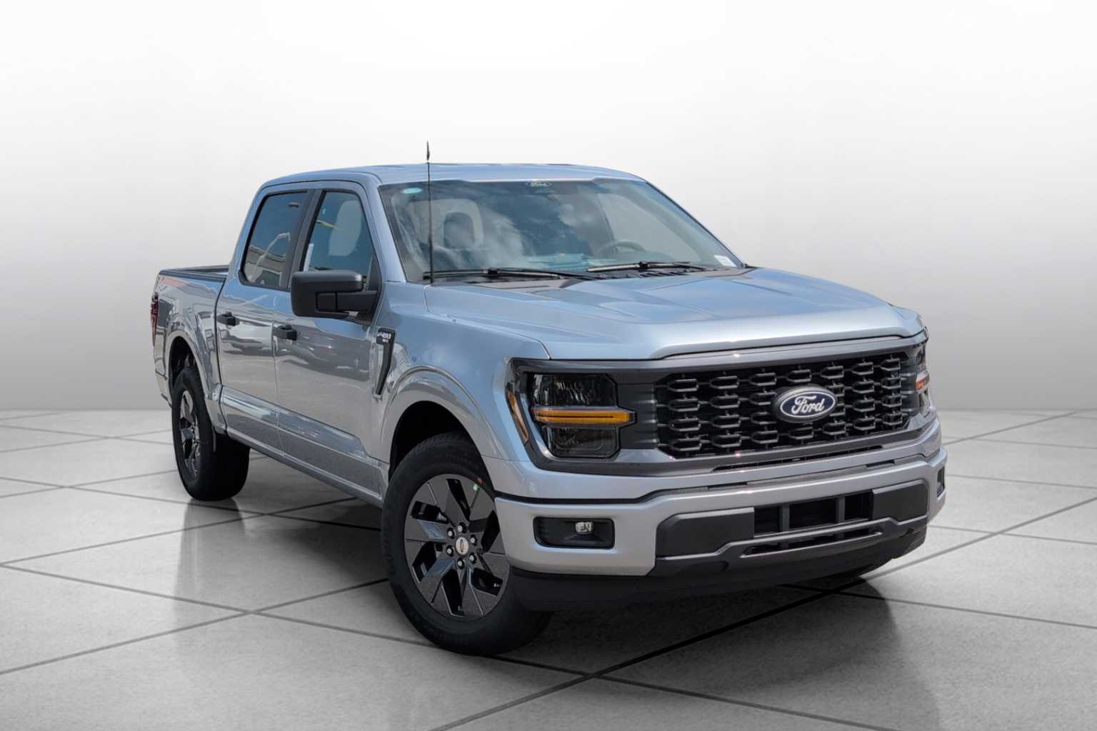 2025 Ford F-150 STX photo 11
