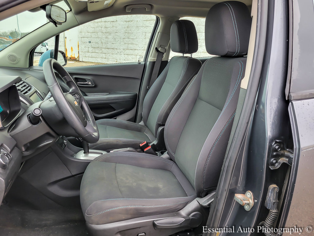 2016 CHEVROLET TRAX - Image 8