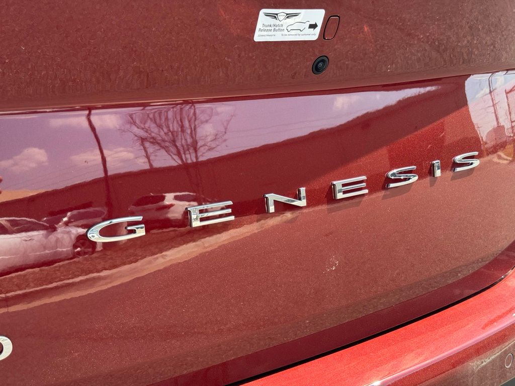 2025 Genesis G70 3.3T Sport Advanced photo 14