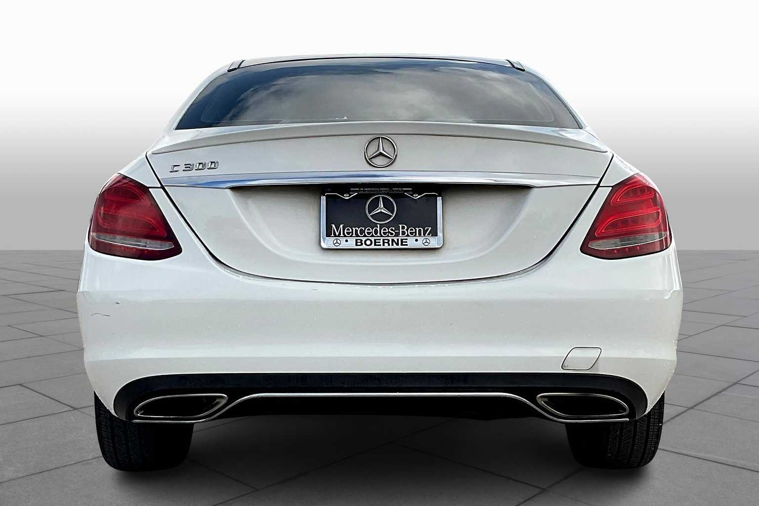 2016 Mercedes Benz C 300 photo 4