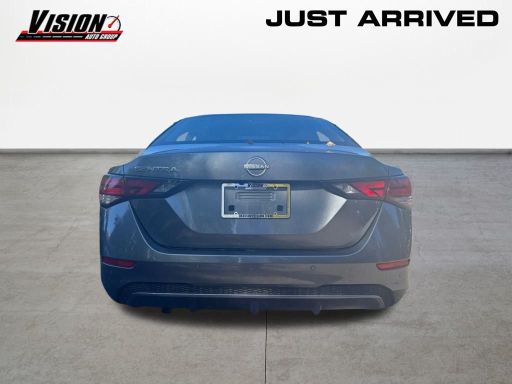 2025 Nissan Sentra S photo 4