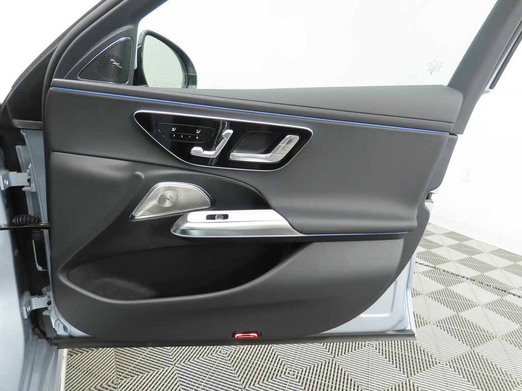 2026 Mercedes Benz E 350 4MATIC photo 24