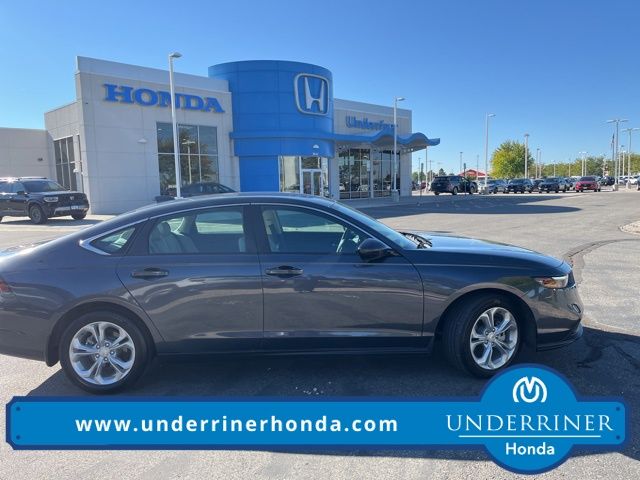 2023 Honda Accord LX's photo