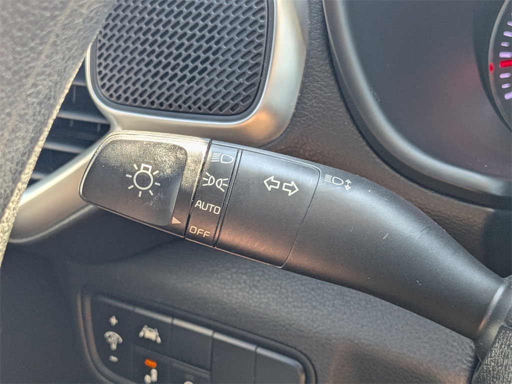 2022 Kia Soul LX S X-Line photo 21