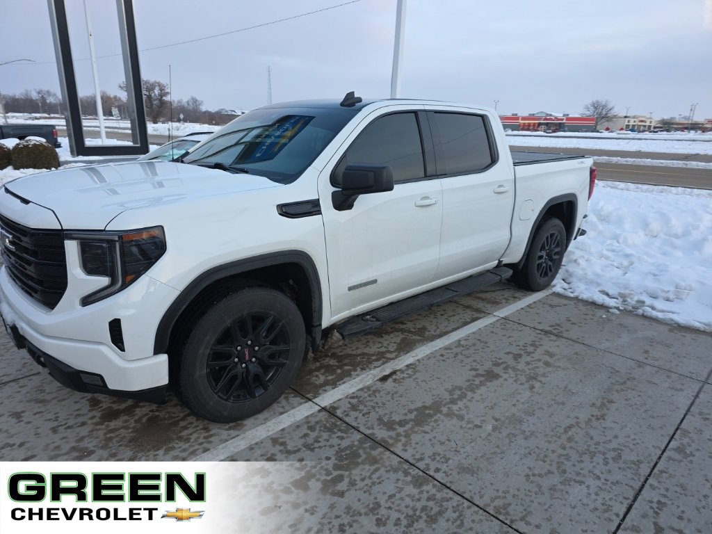 2022 GMC Sierra 1500 Elevation's photo