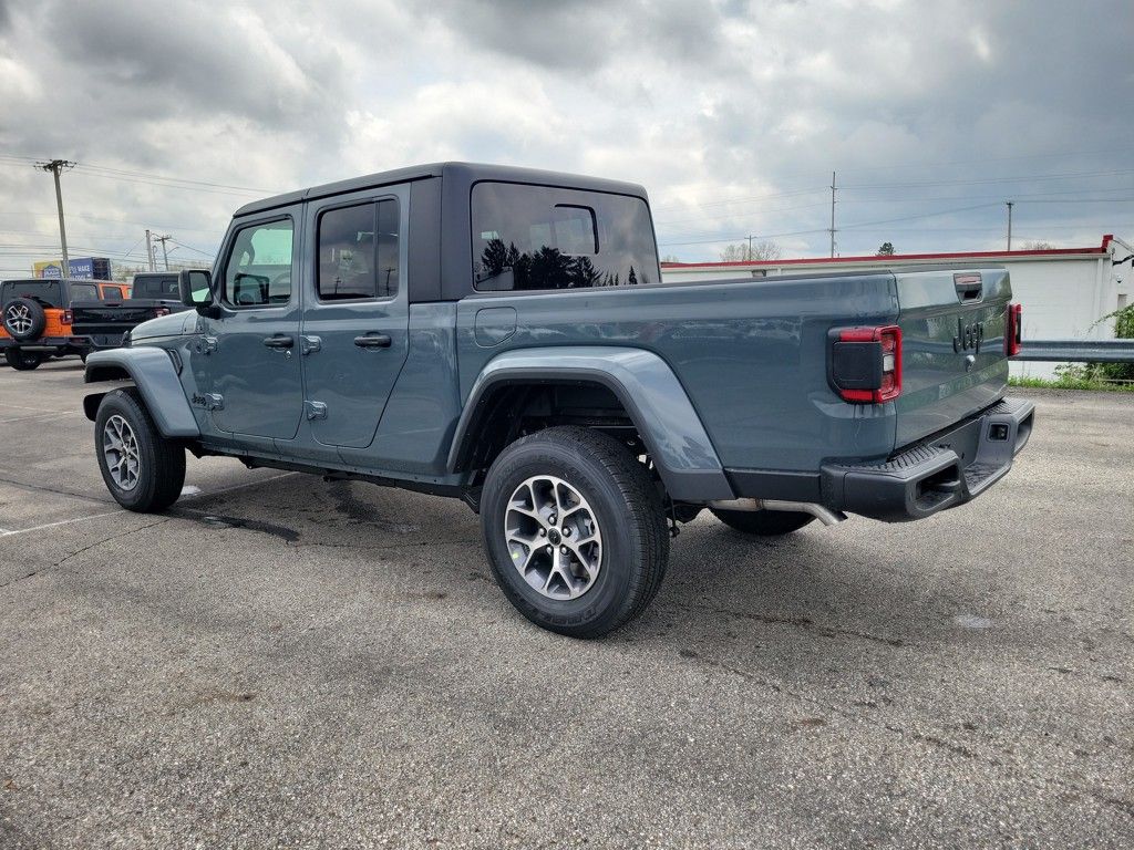 2025 Jeep Gladiator Sport S photo 4