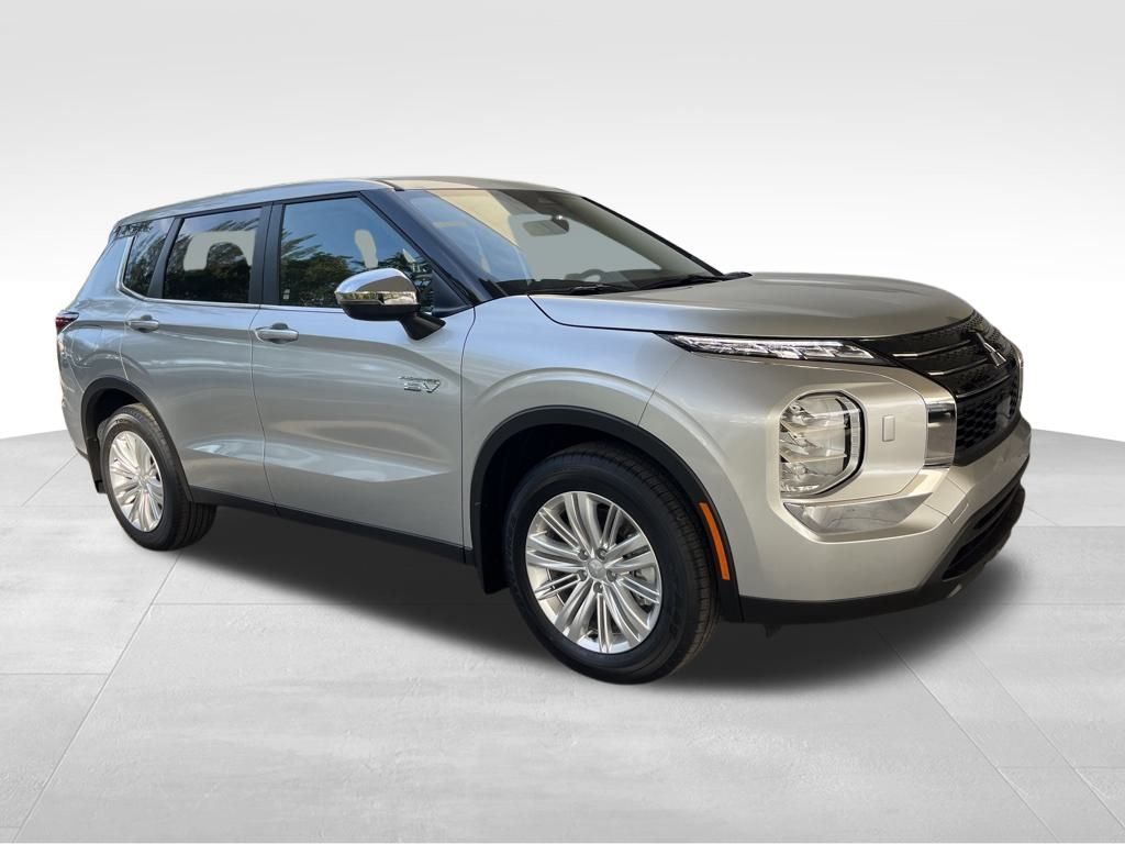 2025 Mitsubishi Outlander PHEV ES photo 2