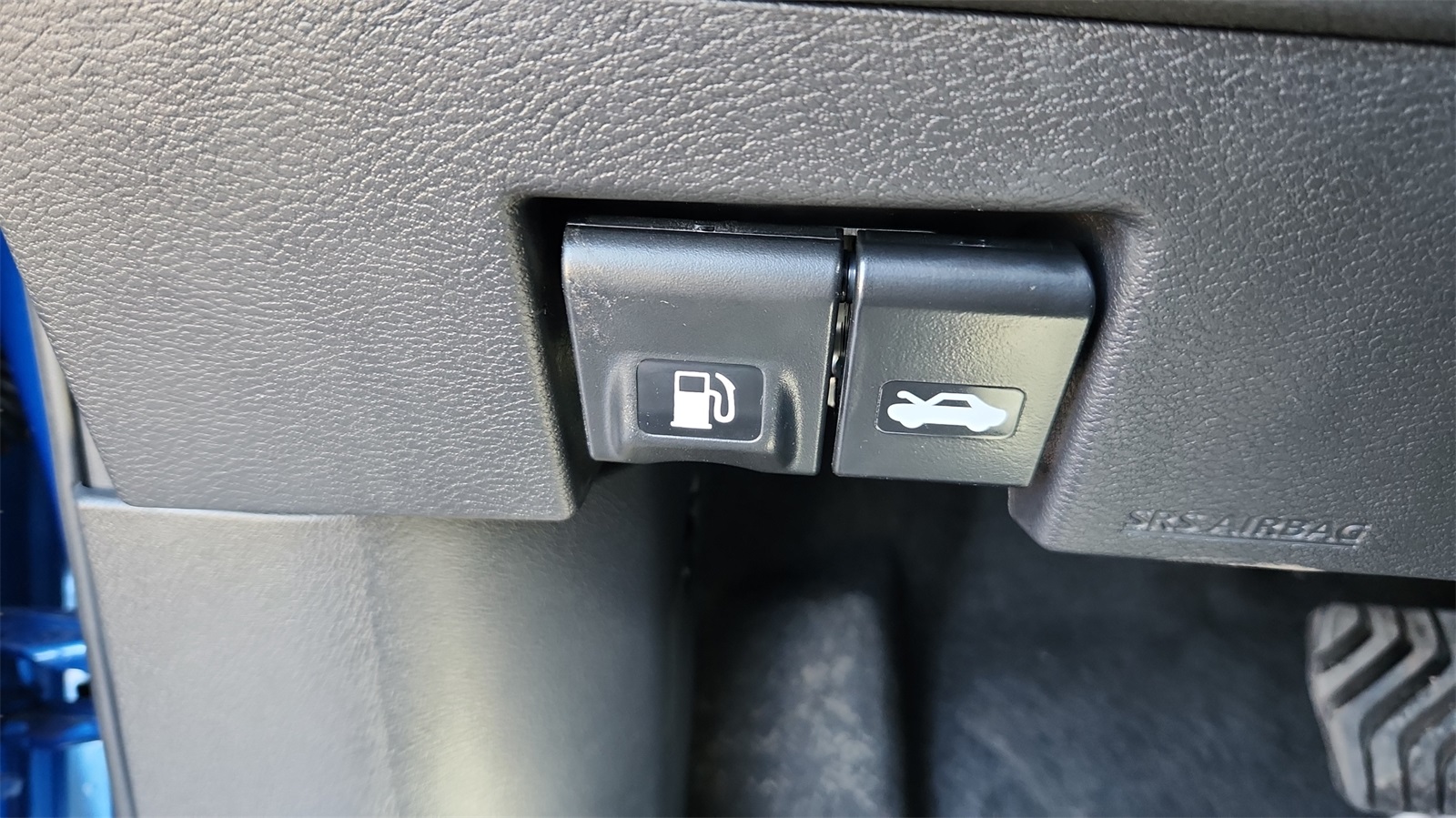 2025 Nissan Kicks Play S photo 22