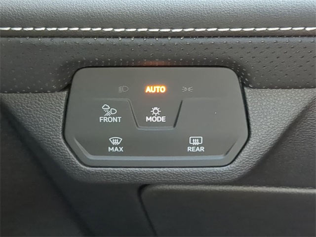 2026 Volkswagen Atlas SEL photo 26