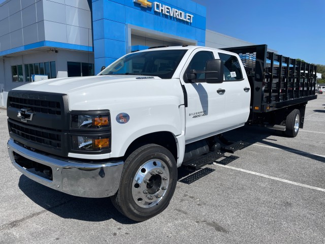 2024 Chevrolet Silverado 4500HD Work Truck photo 3